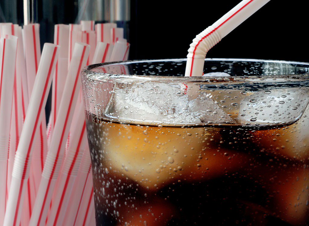 GuruFreshBreak's tweet photo. Drinking one can of #soda a day could lead to an increase in prostate cancer by 40% for all men https://t.co/lk6ApEYRgN