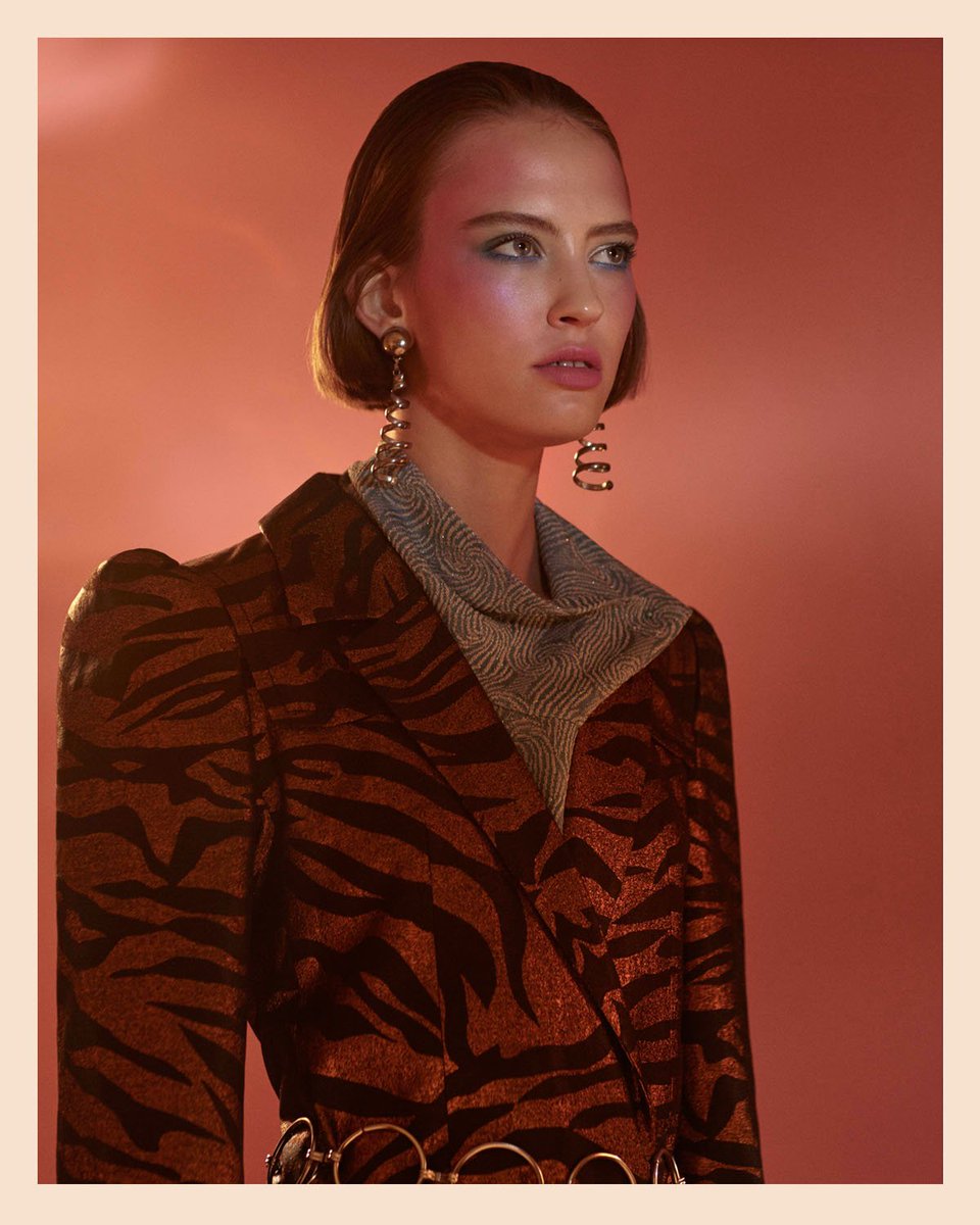 EliteWorldGrp's tweet image. Ania Chiz // OFF BLACK // See more from Ania here goo.gl/44ErPI //