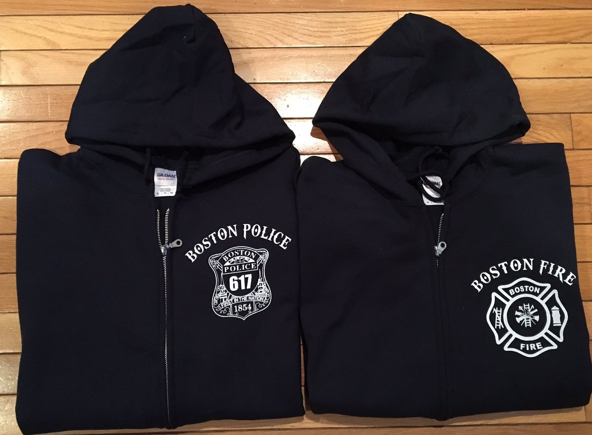 EStScreening's tweet photo. *** #EStXmas Gifts ***
#BostonPolice &amp; #BostonFire zip-up hoodies ($30) #Boston #Police #Fire #BPD #BFD https://t.co/gN3sM4NZxV
