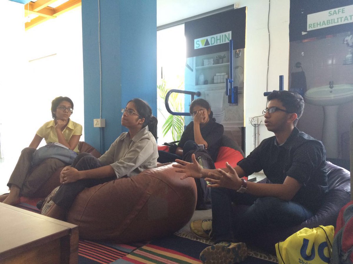 MentorsSpark's tweet photo. Notable moments @NUMA_blr #radhikayelkur w Students on #Entrepreneurship gyaan #SparkPlug2016 in 6 days meet industry experts #careerexplore https://t.co/1ib5AL4g8B
