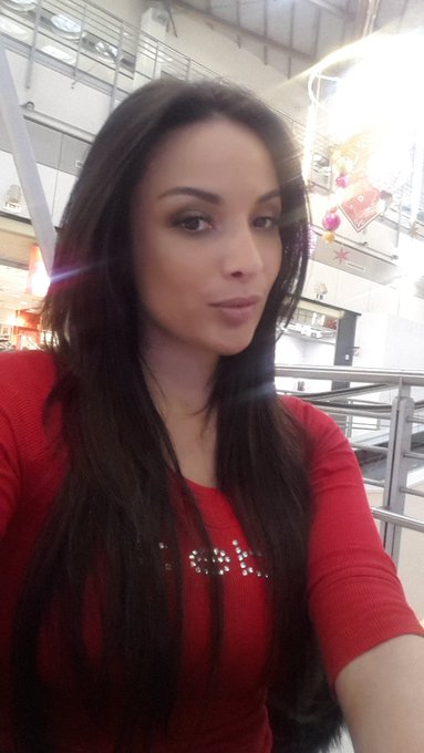 I m back to Paris for a other @canalplus movies @RickAngelPorn @RoseValerie_XX  ?? https://t.co/t5CG