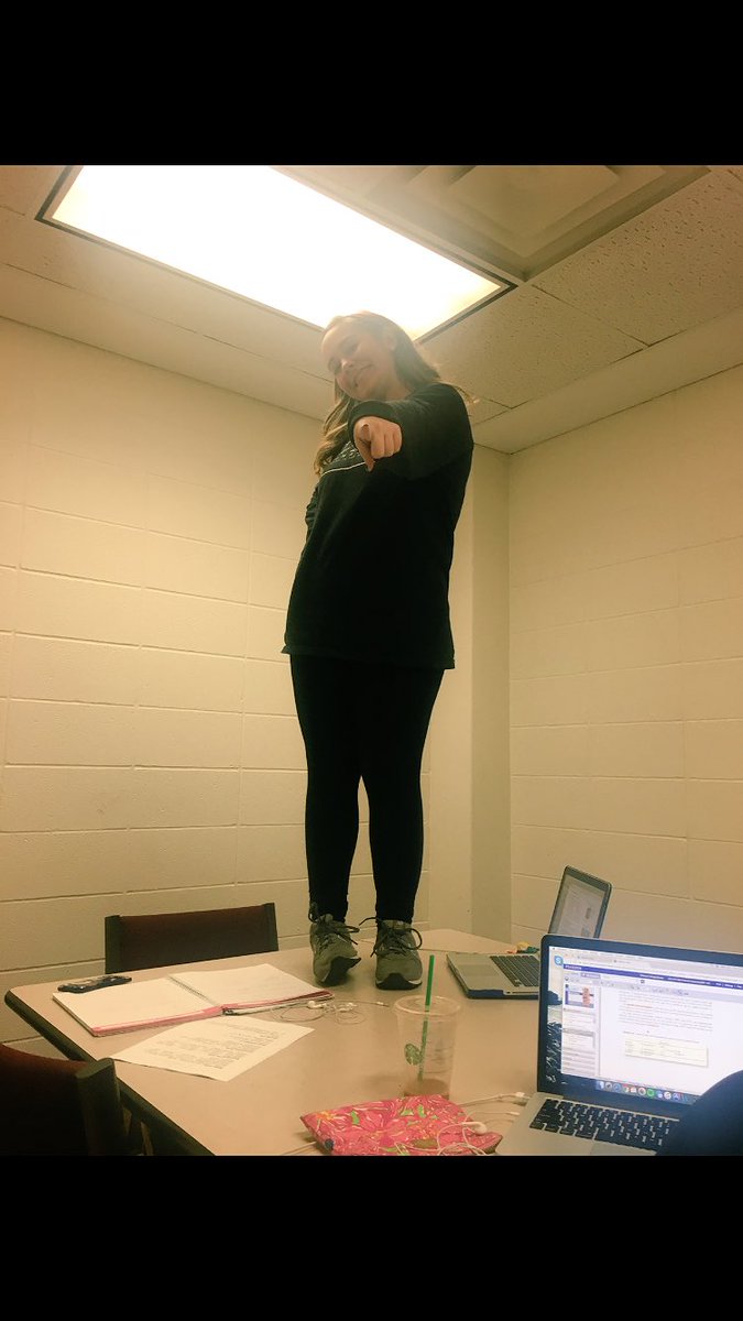 sarah_on_stuff's tweet photo. Sarah says "You got this" #finals https://t.co/me8n18LUcD
