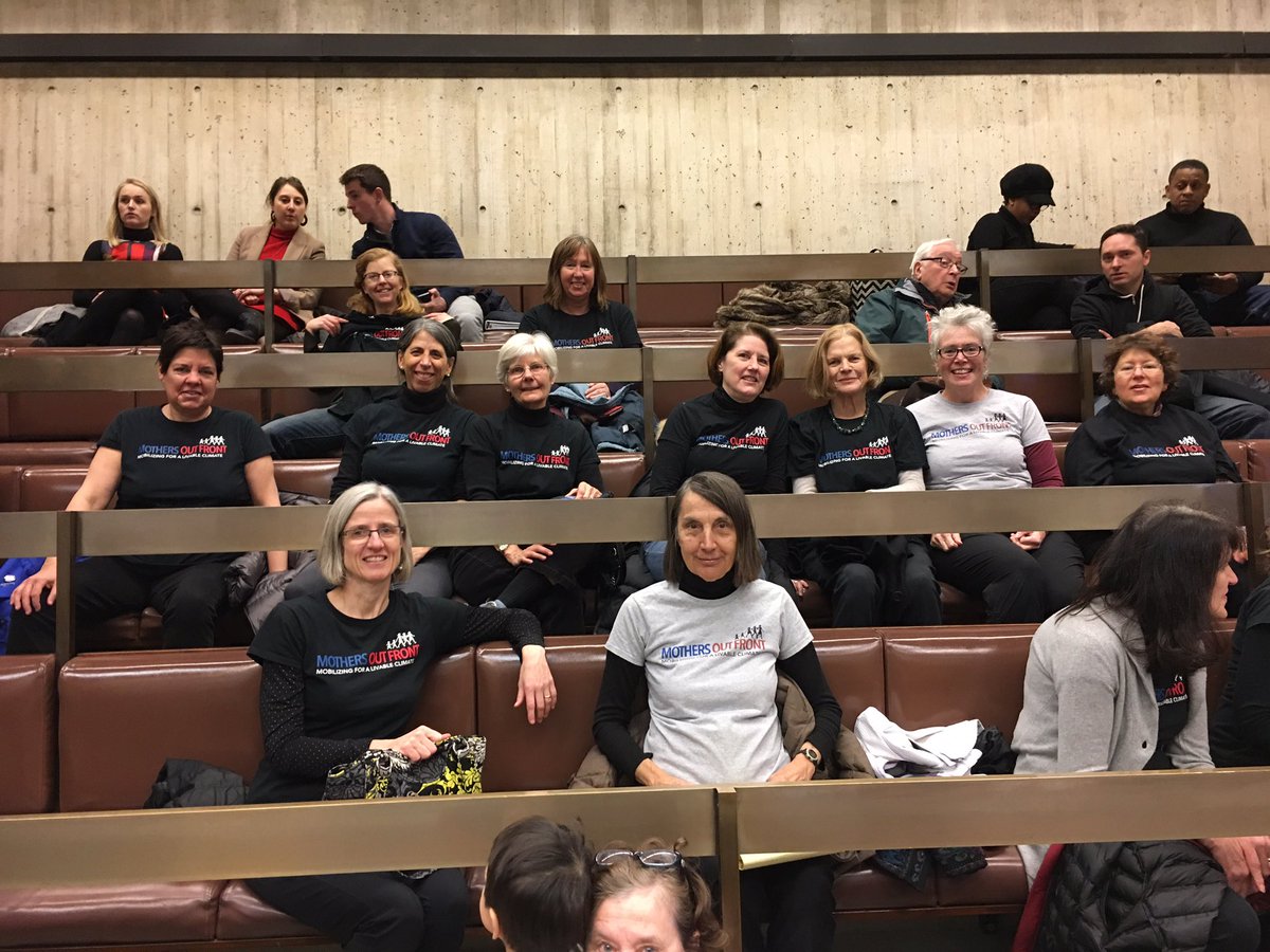 CamargoCortes's tweet photo. Big day for @MothersOutFront . Boston city council passes gas leak ordinance 12-1. https://t.co/NQH7ovzRSH