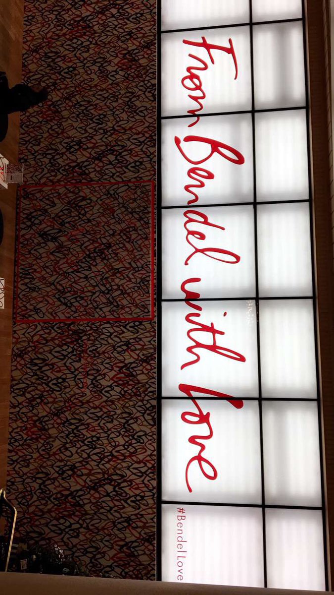 tole143's tweet photo. So obsessed with the new art work on the walls at #henribendel #bendellove #nyc https://t.co/Mwpf302d5o