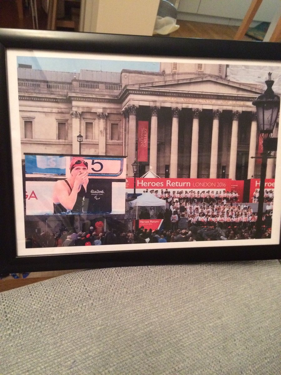 Susie_Rodgers's tweet image. Thank you @Spiritof2012 team! Captures the moment perfectly! #shockface #trafalgarsquare
