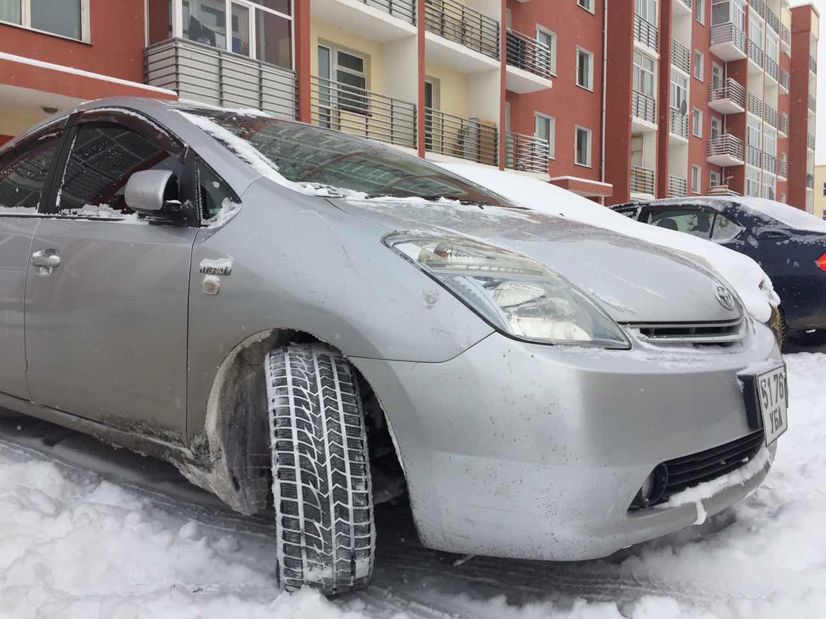 PrinxChengshan's tweet photo. PRODUCT//Winter time! We design the new pattern #Prinx #HW1 just for giving you a safe and fun winter road ride! https://t.co/MFcqJdHqCc https://t.co/3o7T2g6BAN