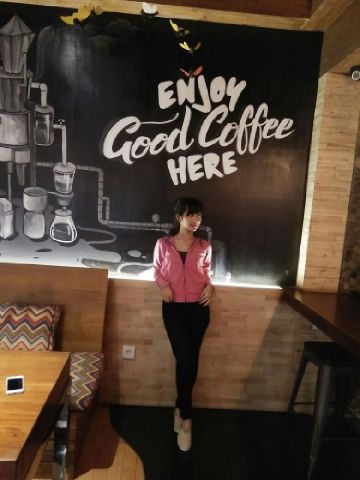 Jangan ragu, jangan mundur...sekali kau mundur tak akan kau dapati yang sama jika kau kembali lagi