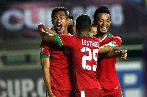 SiaranBolaLivee's tweet photo. FINAL #AFF2016 
Leg2: THAILAND vs INDONESIA [Agg 1-2] Sabtu 17/12/2016 K.O 19.00 WIB
[InewsTV, RCTI LIVE] #indonesiaJuara https://t.co/My4ACVIQBs