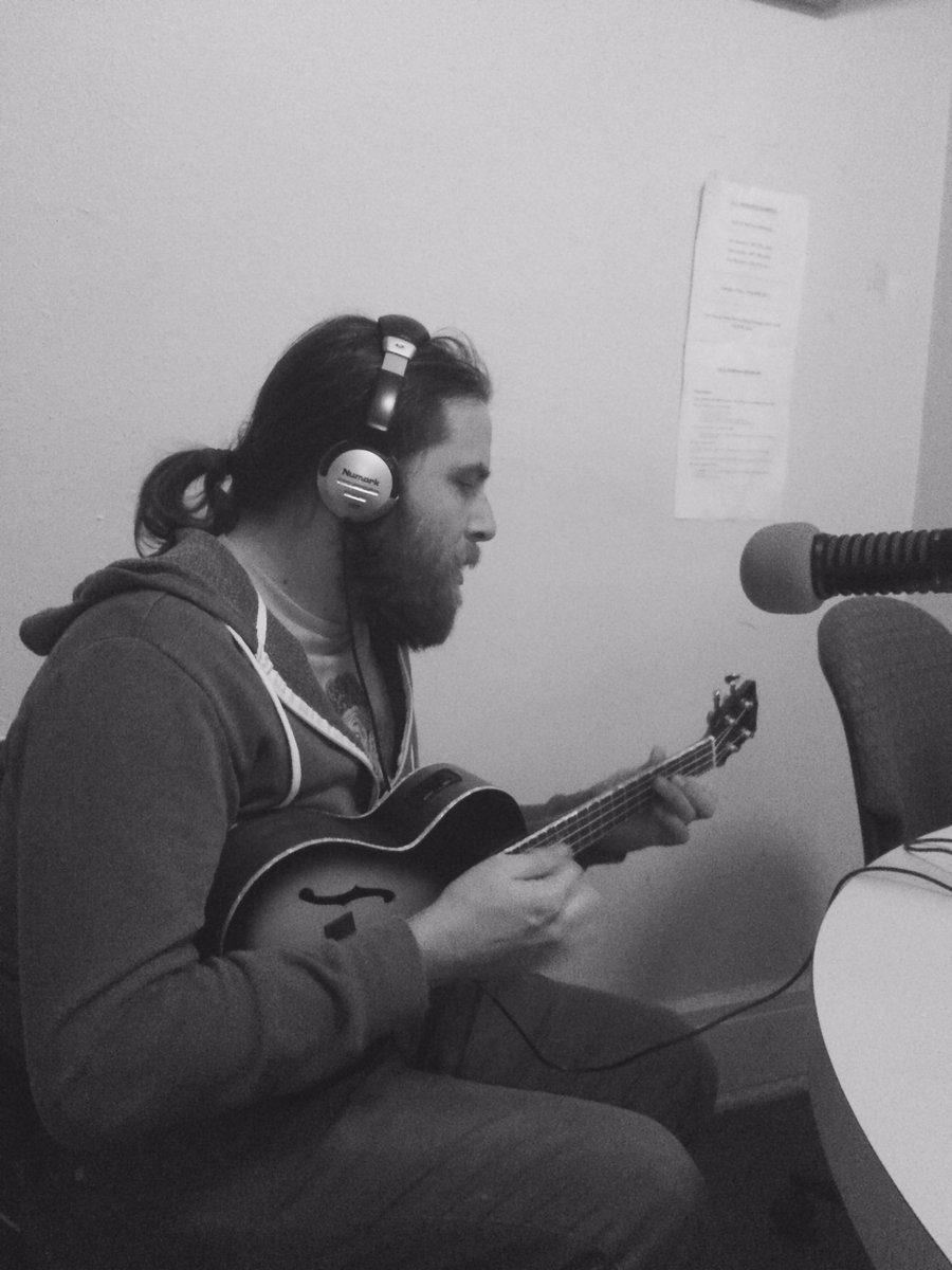 Howl895Fm's tweet photo. LAST NIGHT @CIUT895FM host @ValAssenza w/ musician/poet @BradMorden - check out @poetry_phone https://t.co/AsqCpVkZ53