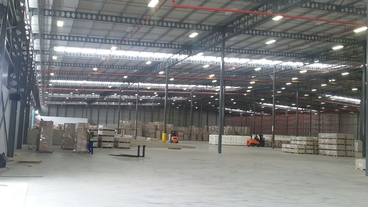 Heneways tweet media