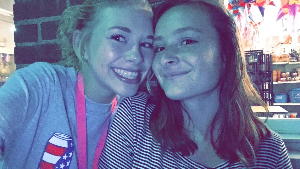 jennadawn13's tweet photo. happy birthday to this cute little chick. thanks for always being my go to all these years. i'll love you forever #bfsk 💘 https://t.co/ECdN991CFk
