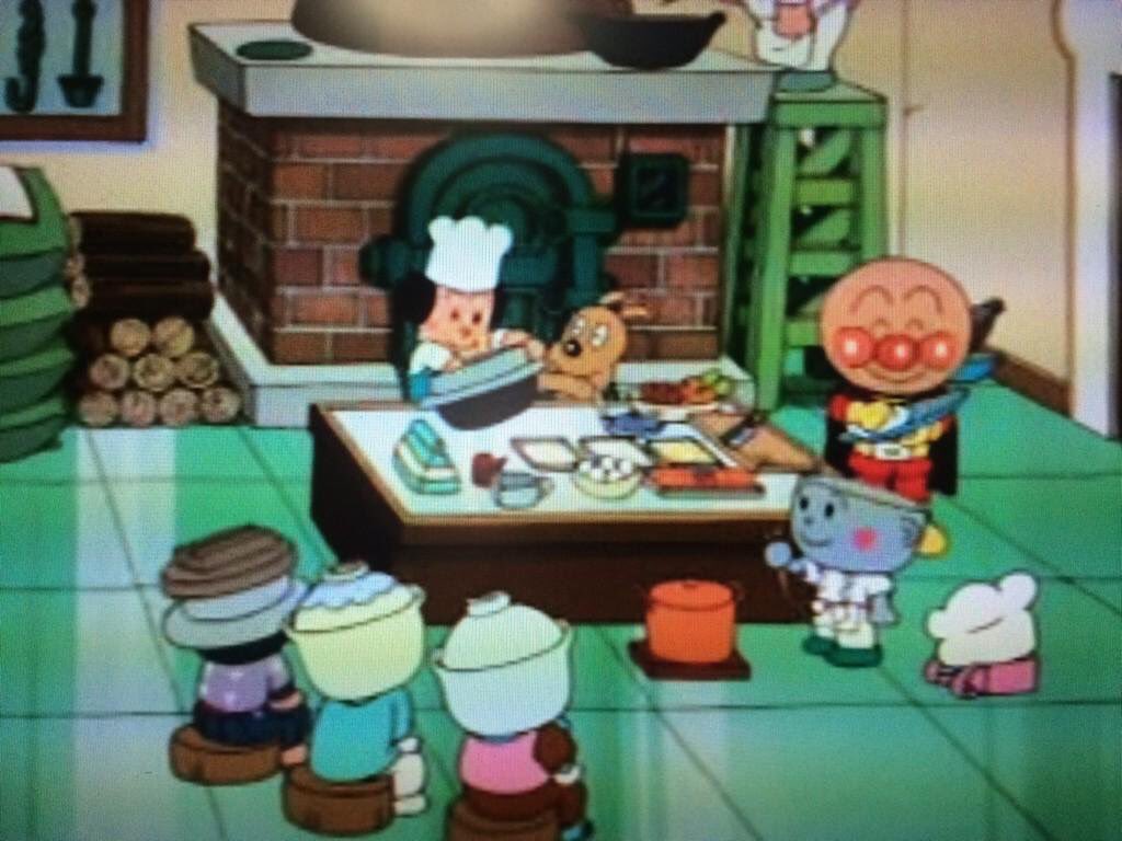 とま Na Twitteru アンパンマンのお手伝い お皿だか蓋だか拭いてる どんぶりまんトリオとフライぼうや