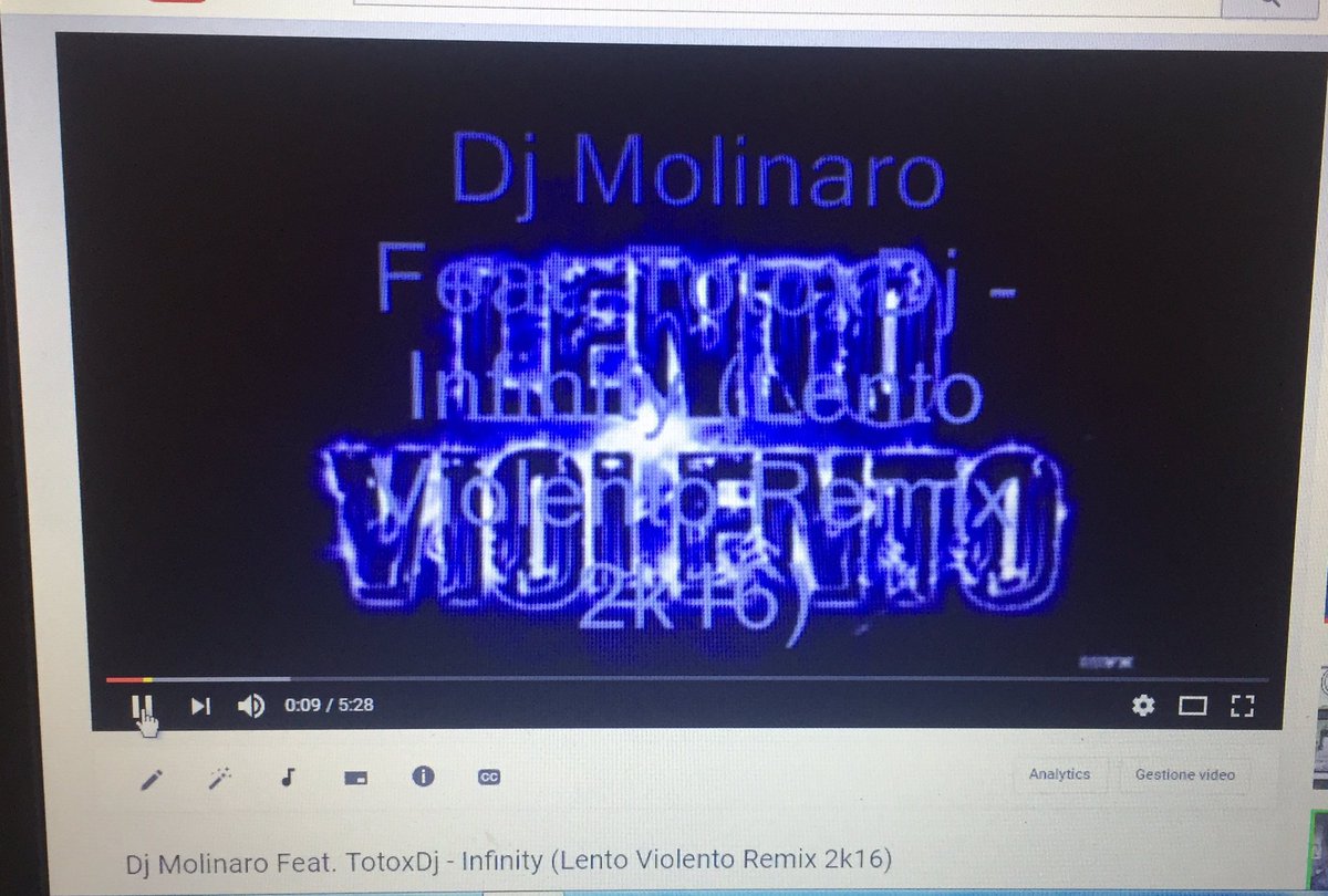 DjMolinaroA's tweet photo. FUORI ORA VIDEO UFFICIALE #Infinity❌                              ASCOLTATE IN TANTI❤️            https://t.co/zMAztMbXhH https://t.co/pjv4SvoyOj