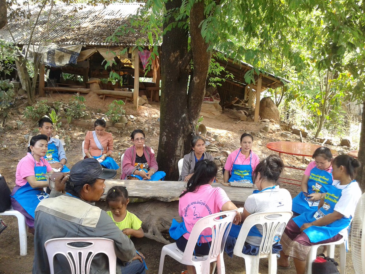 Empowering disabled women in Laos 2 become financially independent through #cleancookstoves production snv.org/update/empower… #cleancooking