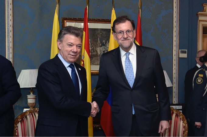 CzpWjevXAAAfbhZ.jpg:small