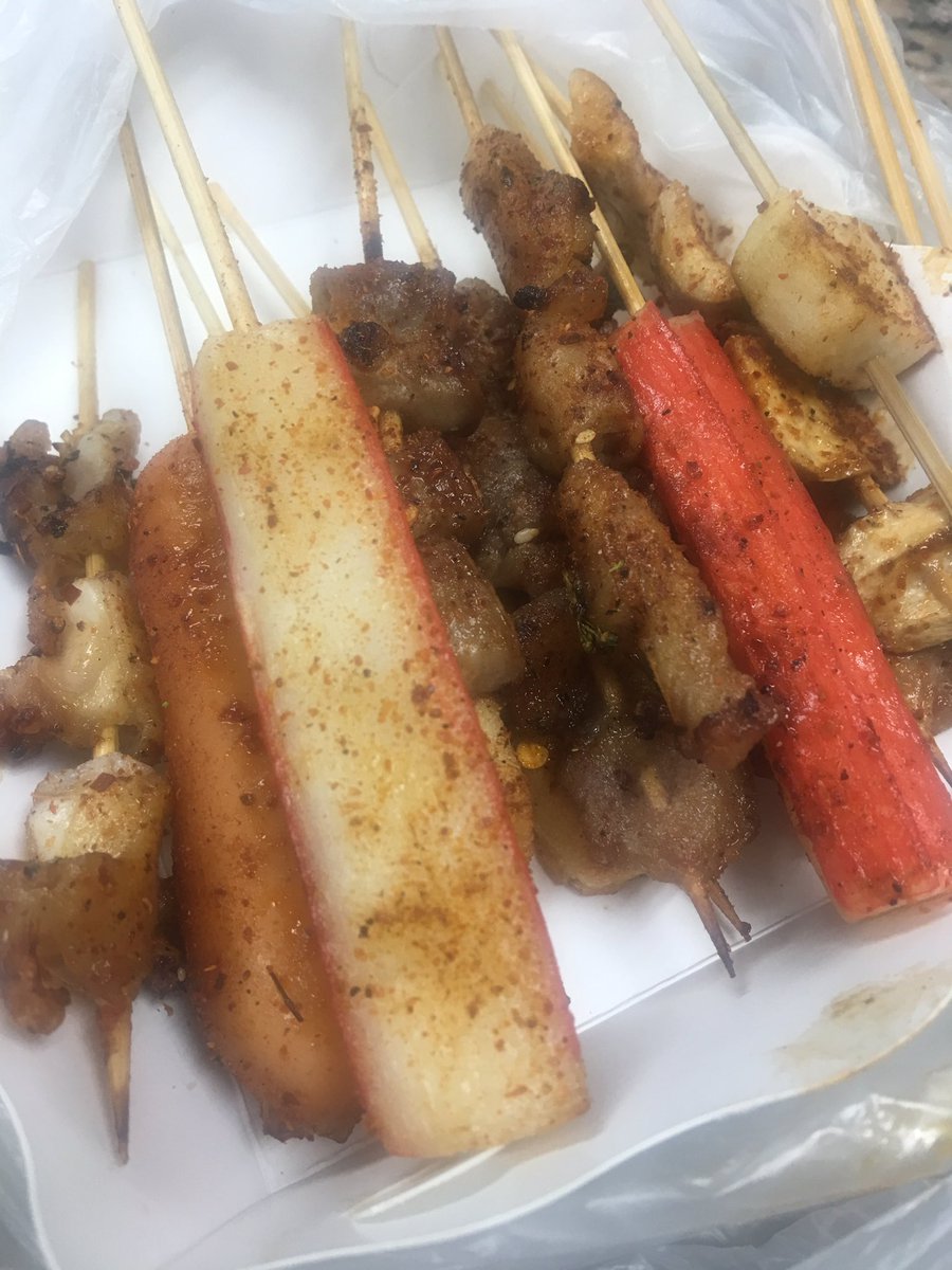 FN__Studio's tweet image. น่ารักจังเลยมีคนเอาหมาล่ามาส่ง ขอบคุณน้าาา @ncp_fern 💕