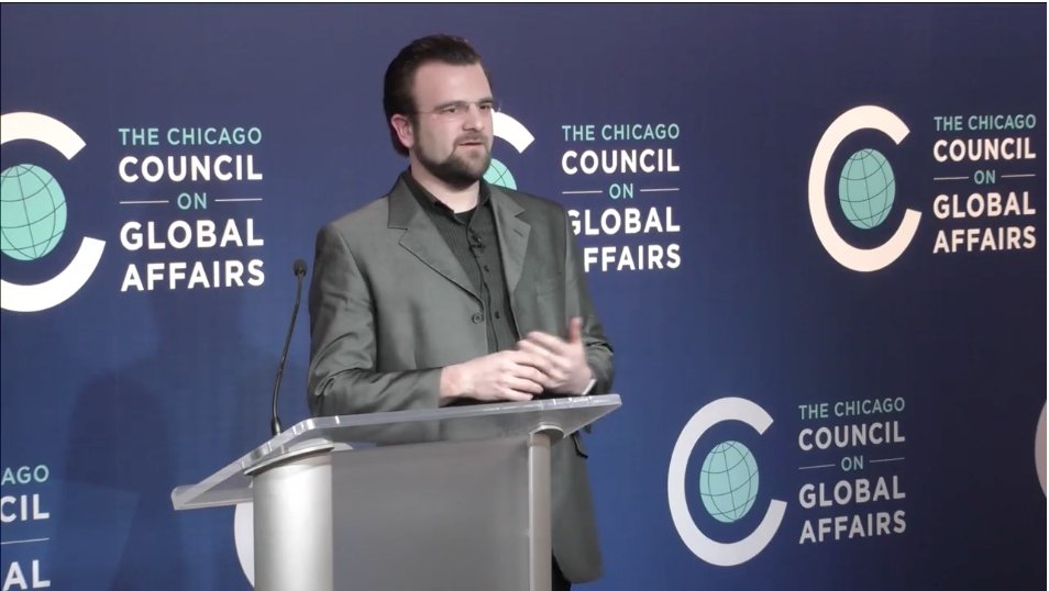 ChicagoCouncil's tweet photo. ICYMI: @SethKravitz of @Technori showed us some exciting tech trends for 2017 and beyond that will change the world. https://t.co/M5Bm9CBVRC https://t.co/PtryVACVmf