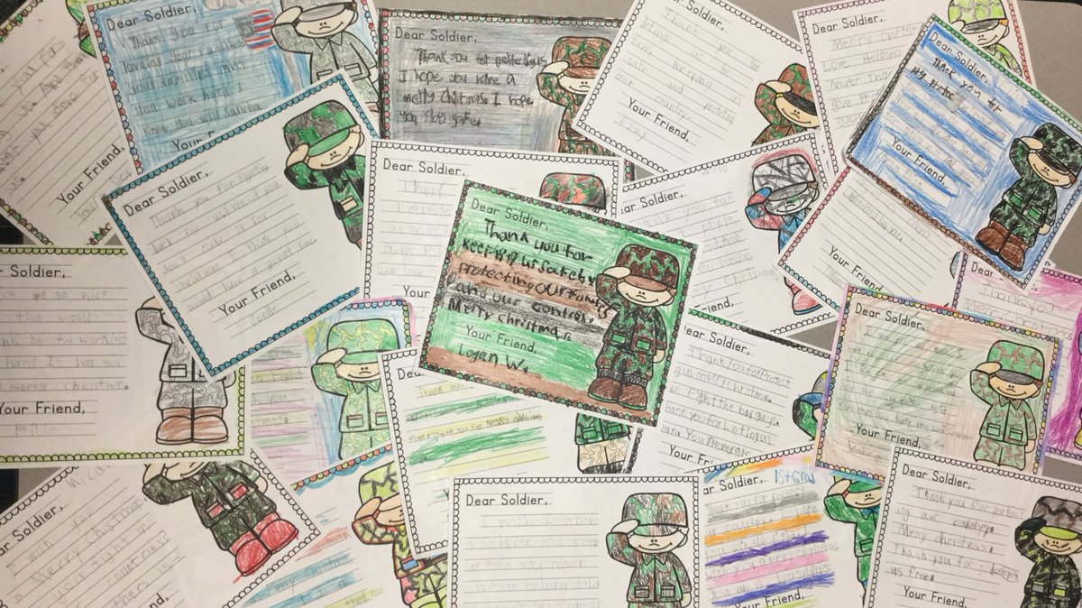 MsSpaulding1's tweet photo. Learning how to write letters and thanking our soldiers this holiday season 🎄🇺🇸 @NorthwestISD @Hughes_Hawks https://t.co/TTnlSmD5HI