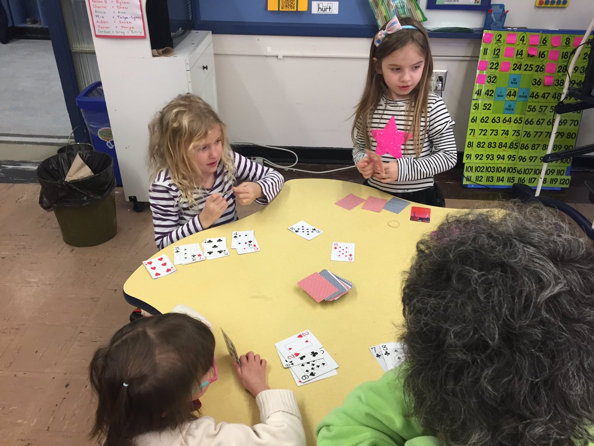 mrsKroom8's tweet image. Ss playing card games to reinforce our make ten strategy..🎣 for 🔟&apos;s #dailymath #firstchat #secondchat any other card games out there?#room8