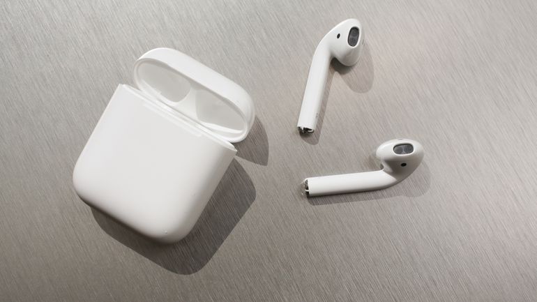 UnloadingGear's tweet image. Apple Airpods have been released but are people going to buy them or look for a cheaper version? #AirPods #Apple #Headphones #WhatYouThink