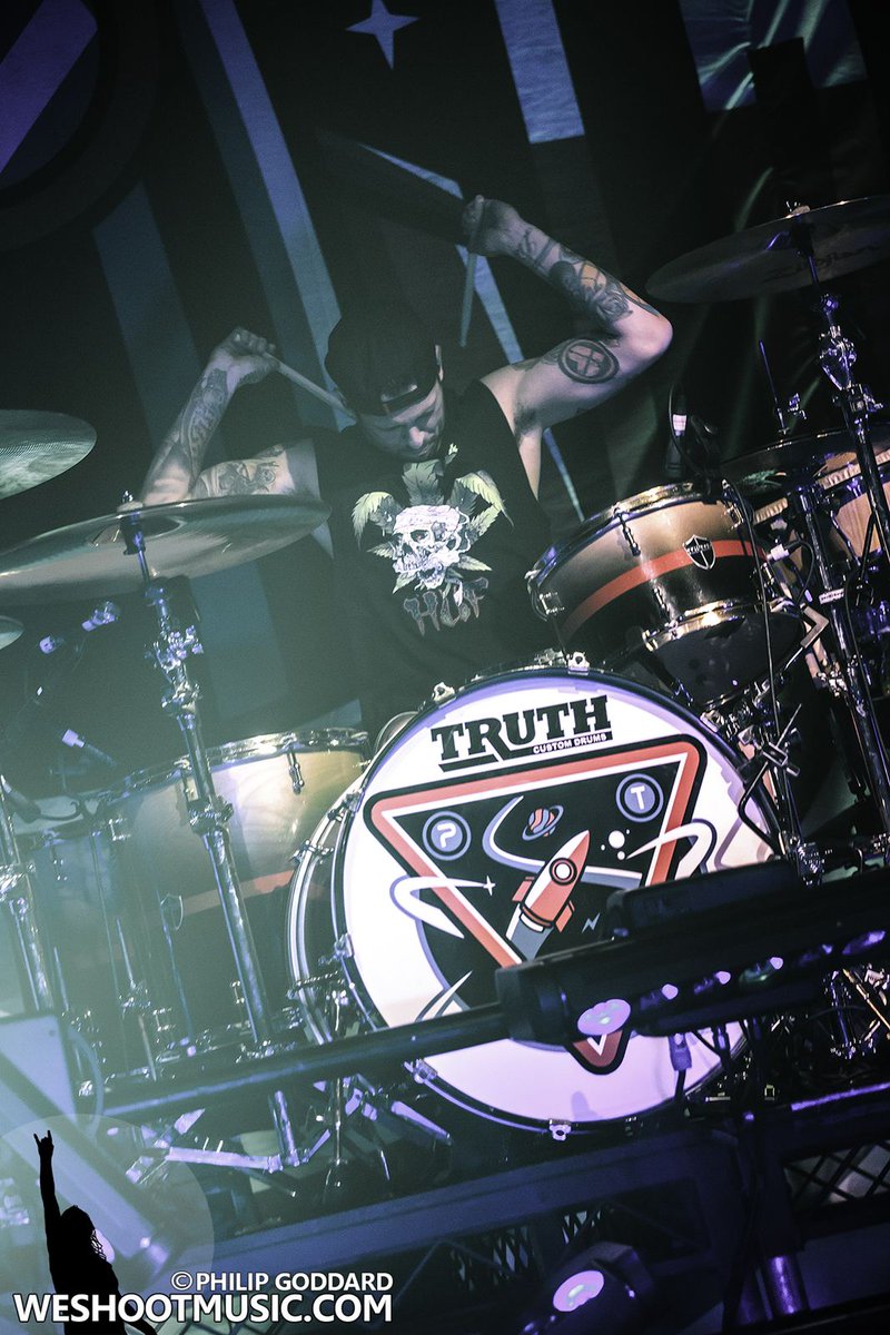 <a href="/piercetheveil/">Pierce The Veil</a> at <a href="/MancAcademy/">Manchester Academy🐝</a> 
See all pics at weshootmusic.com/piercetheveil
#piercetheveil #rock #metal 
<a href="/piercetheveilbr/">Pierce The Veil Brasil 🇧🇷</a> <a href="/PTVFanClub/">PierceTheVeilFanClub</a>