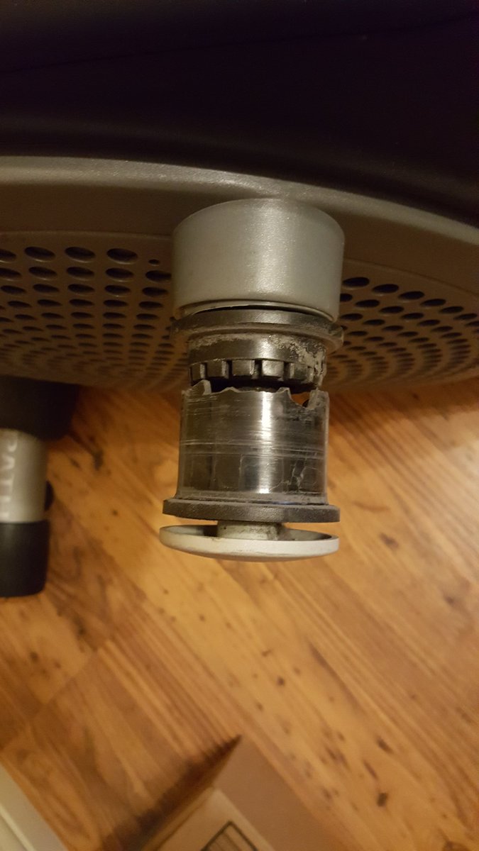 FixnessAz's tweet image. Elliptical Before &amp;amp; After.

Fixnessequipment.com