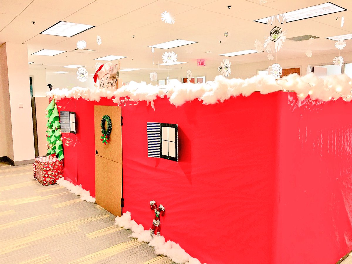 PTC's tweet photo. Santa's #IoT Enabled Workshop is here at @PTC! Awesome job @bradleyrhoton & team with the #vumark snowflakes βοΈ https://t.co/2eVkMl4AZ9