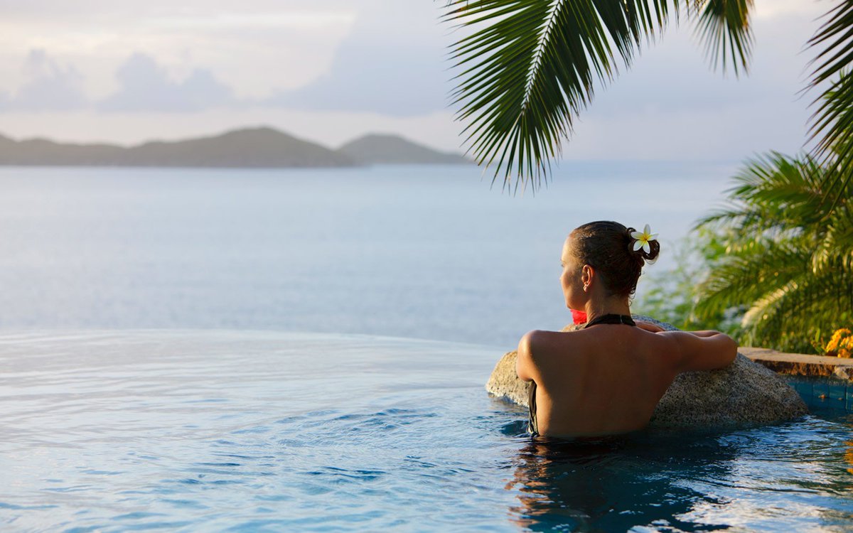 vcom1's tweet image. An interesting look at the top travel trends of 2016: buff.ly/2hwBhlo #traveltips