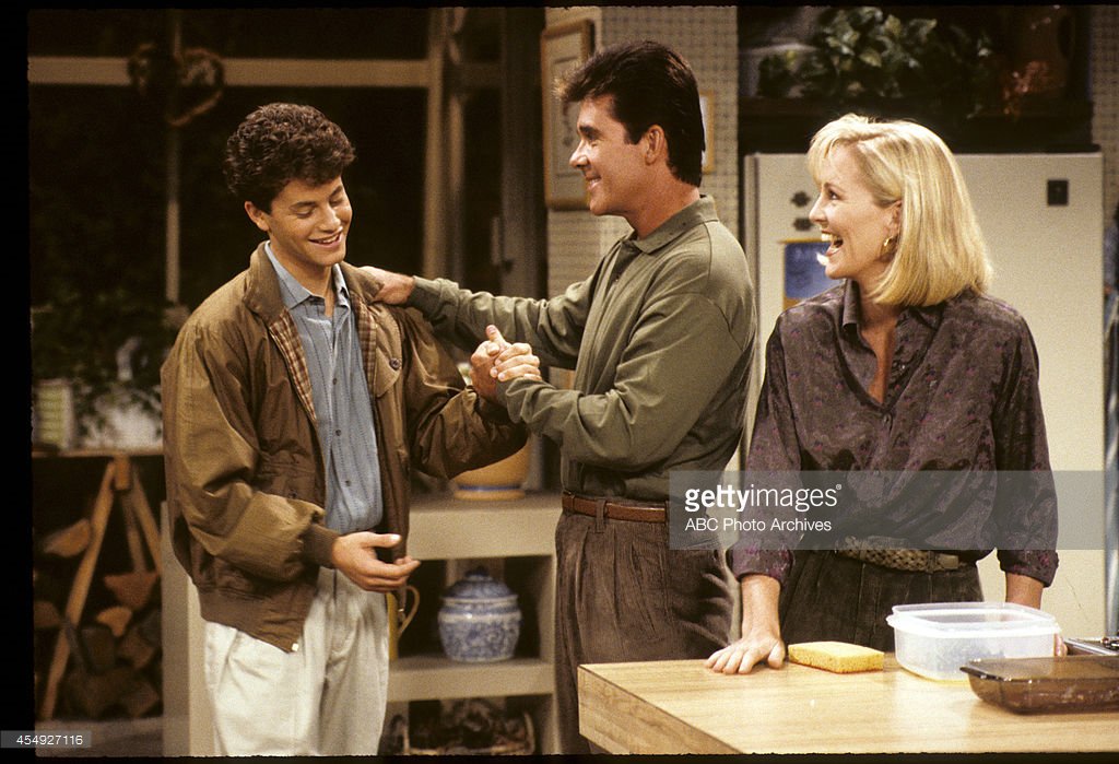 GettyImages's tweet photo. A look back at the times Jason Seaver was the ultimate TV dad: https://t.co/XwaBhWoStZ #AlanThicke https://t.co/fMQlGondhl