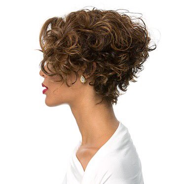 LUX_HAIR's tweet photo. Day 2 of our #12DaysOfWigs #giveaway! Today we're loving the #CurledBob! Like&retweet to win a #freewig! https://t.co/YLCZxFzUzD