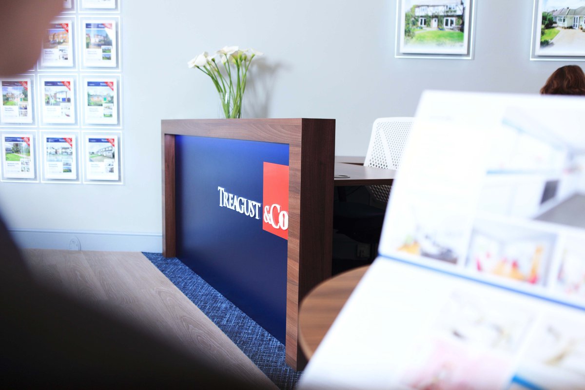 Our high quality local estate agency service is available to all PO9 postcode homeowners. Find out more here > treagustandco.com/services