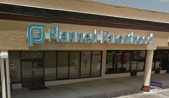 LifeNewsHQ's tweet photo. This Planned Parenthood Clinic Injures So Many Women in Abortions It Calls 911 Every 6 Weeks https://t.co/I2081oq0pP #Missouri #defundpp https://t.co/O3K1vxb6A8