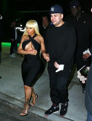 GoMichy's tweet image. Blac Chyna &amp;amp; Rob Kardashian Reportedly Set Wedding Date buff.ly/2gtPiTC