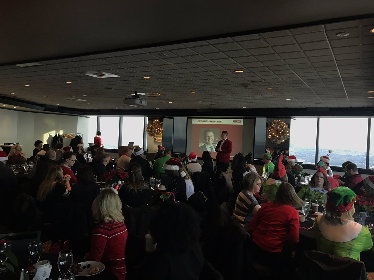 travisimpson's tweet photo. #becu meeting to share our 2016 successes and to strategize on a strong start in 2017!  Check out those leaders! https://t.co/0OlLw1RwOF