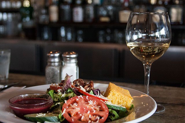 Apparently some people don't eat meat..?? We still love you though, which is why we have our Lean &amp; Mean  B| #yycfood #BigTsBBQ #yummy #yyc