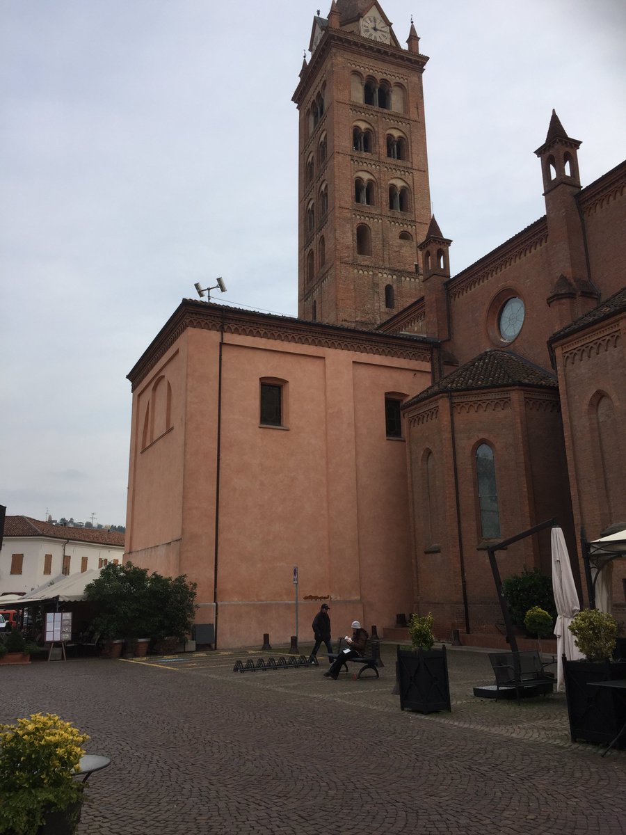 Great #piedmont #wine thx <a href="/vinidelpiemonte/">I Vini del Piemonte</a> - see this new piece wine4food.com/travel/italy-p…