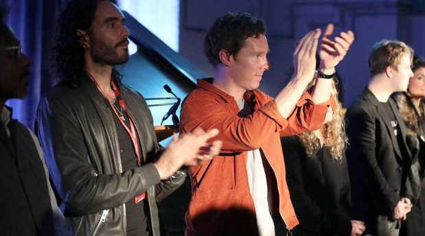 Cumberbuddy's tweet image. Benedict, @rustyrockets, @tomodell at Brixton prison tonight for Letters Live. Benedict read a letter from Leonard Cohen to his muse