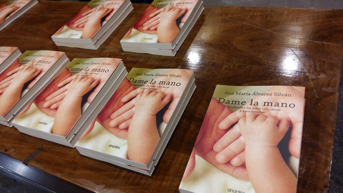 ADiazL's tweet image. 'Dame la mano' es un canto a la esperanza y una guía útil de ayuda para los niños con cáncer y sus familias, de la Dra. Álvarez Silván.