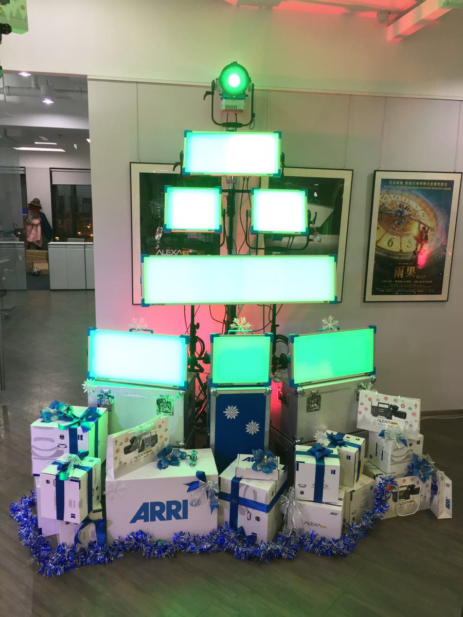 ARRIChannel's tweet image. #ARRI Beijing is lighting it up this holiday season! #tistheseason #ledtree #skypanel #lseries