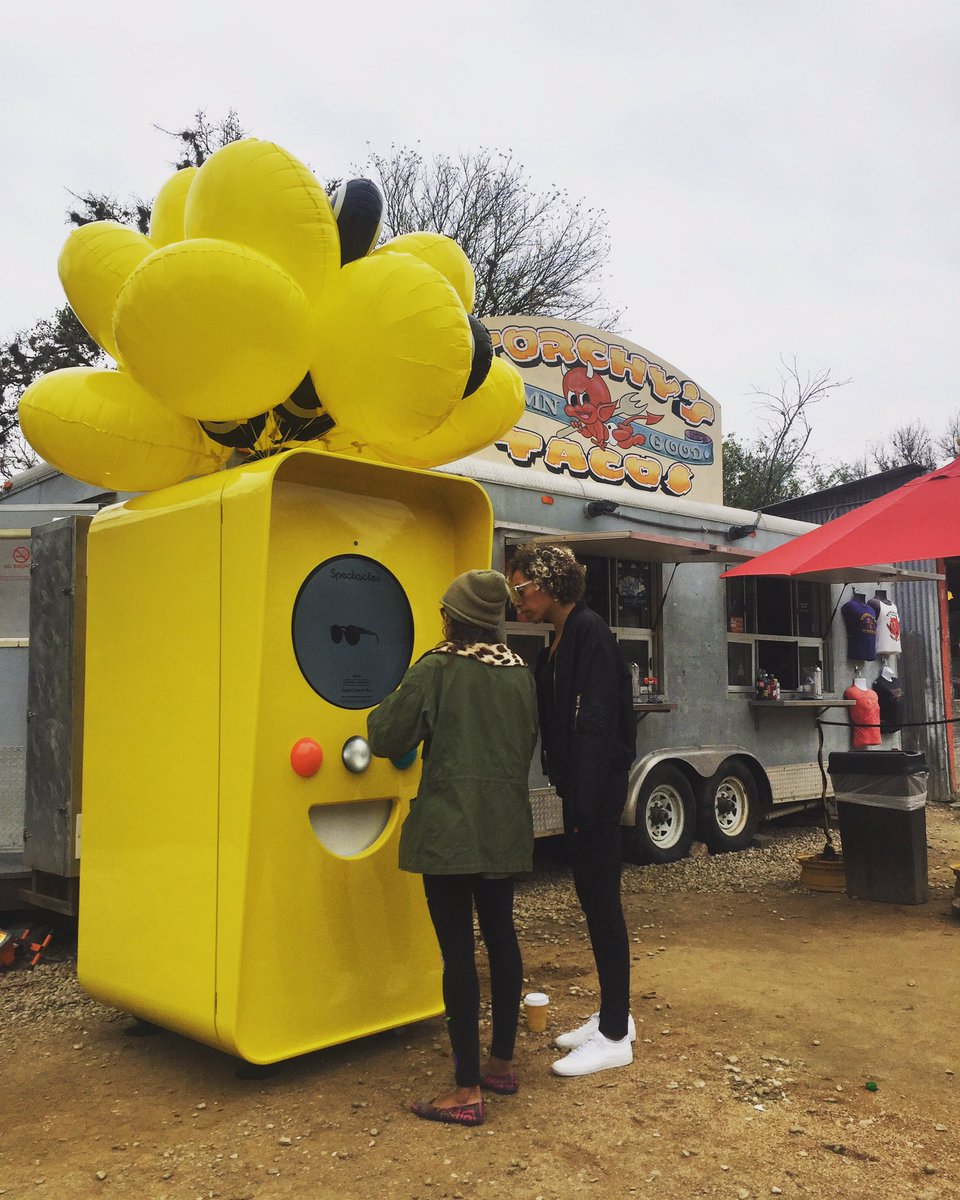 torchystacos's tweet image. Need @Spectacles? We got you. 

#GetHereNow #TorchysTrailer #Snapbot