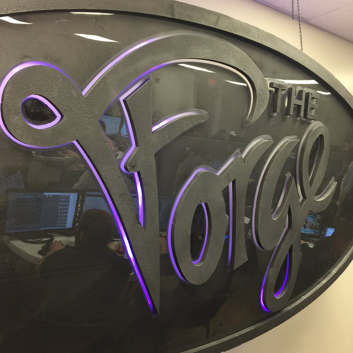 FNC_HR's tweet image. Check out our software engineers hard at work in the reflection #fncforge #coding #fintech #memtech @TECHJXNMS @InnovateOxford @InnovateMS