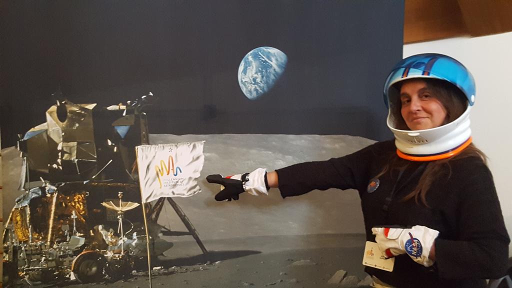 astrofisicaMAS's tweet photo. #WorkshopMAS in the moon 🌚🌙 https://t.co/LFCOTd0Lx1