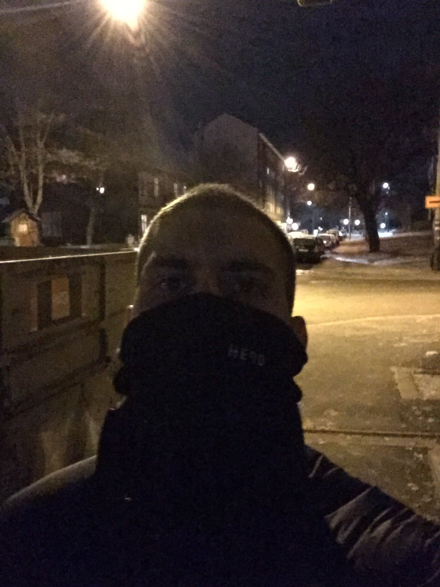 Mitt nya liv. Leker posten i Oslo varje kväll 💌  dock inte utan min bavaclava! #herdmail