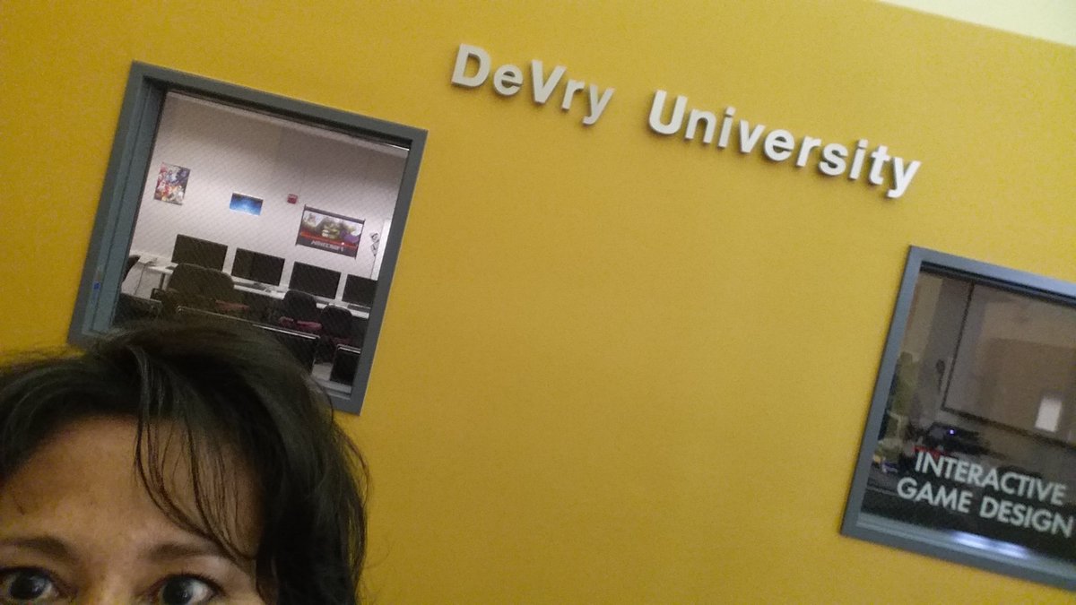 MC_Peacock's tweet image. Big Thank you to @cartschool for invite to mock interview students. Practice makes confidence #careerservices #devryuniversity