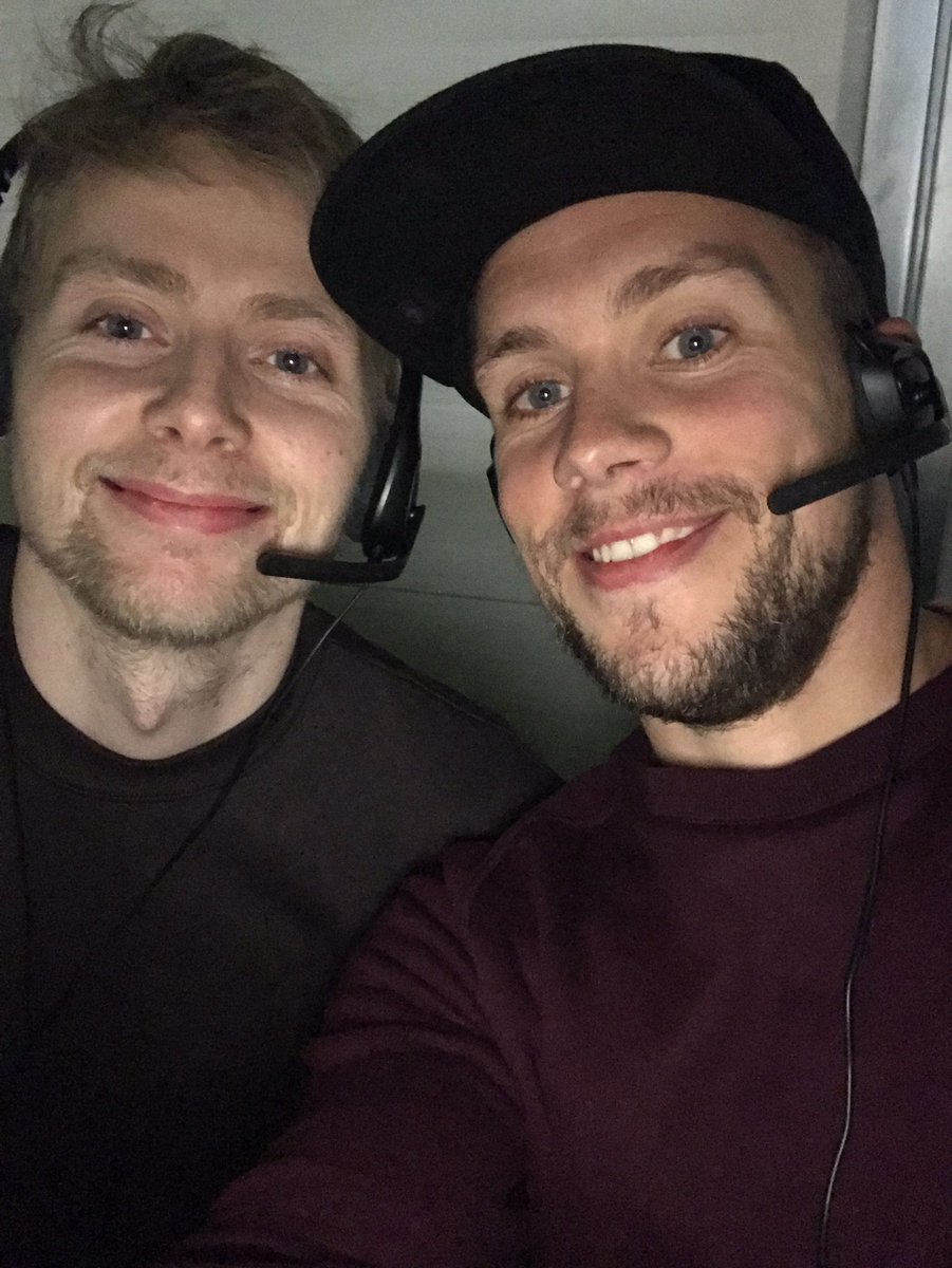 Þessir stíga sín fyrstu skref í lýsenda-stólnum. <a href="/GummiBen/">Gummi Ben 🎙️</a> má fara að passa sig