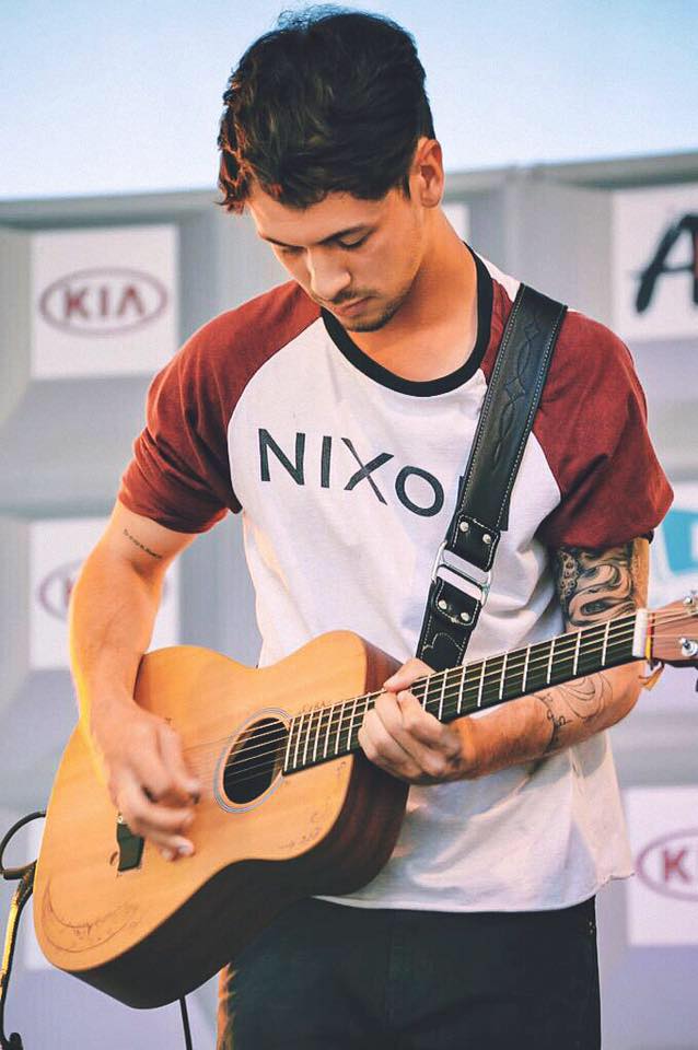 SeaGateInn's tweet image. Start your weekend early at The Public House! Troy Hayes will be performing Thursday from 7-10 p.m.!