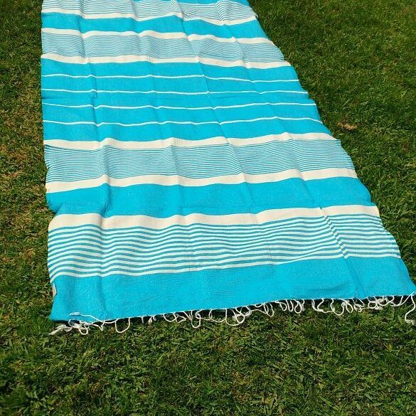 vizzu_style's tweet image. Degra celeste! #playa #verano #toalla #mar #calor # lima #peru #vizzu # ift.tt/2hwT6jC