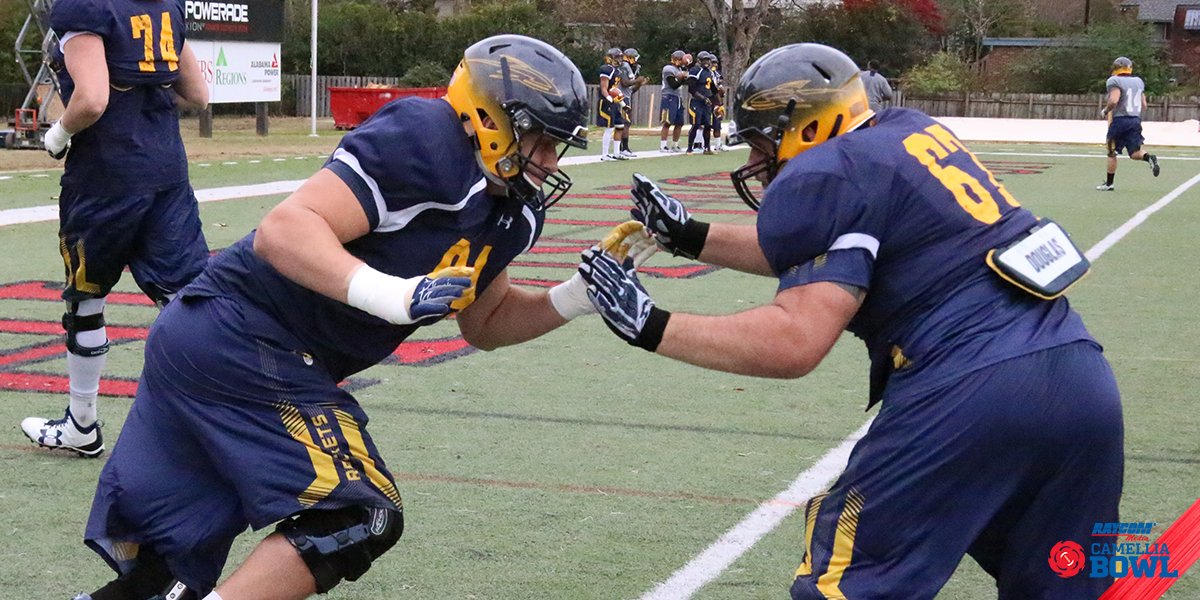 IS4S Salute to Veterans Bowl (@salute2vetsbowl) on Twitter photo Behind the scenes as <a href="/ToledoFB/">Toledo Football</a> gets down to business in the Capital of Dreams with its first #CamelliaBowl practice. ππ #HistoryHappensHere Behind the scenes as <a href="/ToledoFB/">Toledo Football</a> gets down to business in the Capital of Dreams with its first #CamelliaBowl practice. ππ #HistoryHappensHere