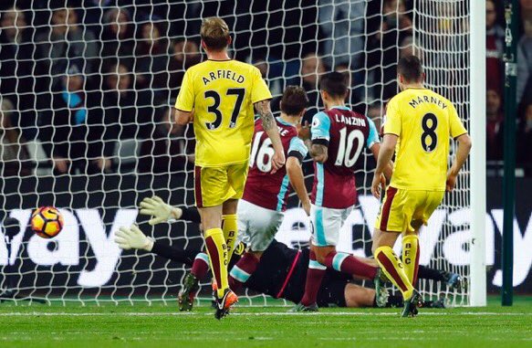 WHUFC_News's tweet image. FT West Ham 1-0 Burnley