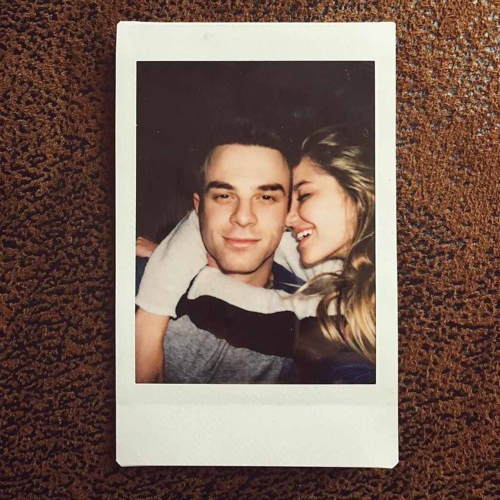 You just made sunsets better, brighter, beautiful. 🌹🦁